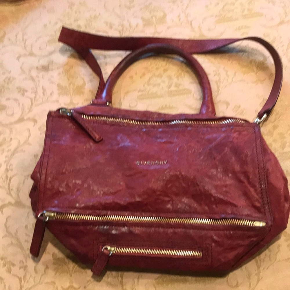 Givenchy Pandora bag medium